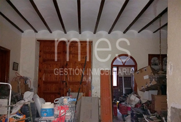 EN TURIS VENDE MIES INMOBILIARIA