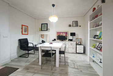 EN QUART DE POBLET MIES INMOBILIARIA VENDE